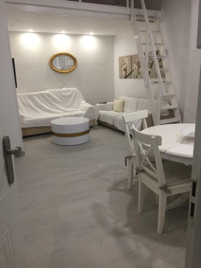 Las Casitas De La Playa Daire Valensiya Dış mekan fotoğraf